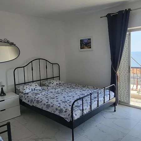 Apartament Krstino