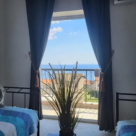 Krstino Neos Marmaras