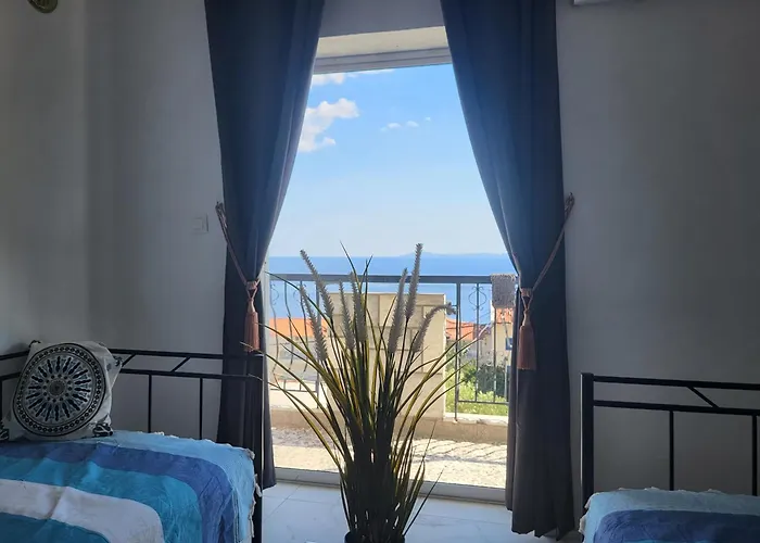 Krstino Neos Marmaras