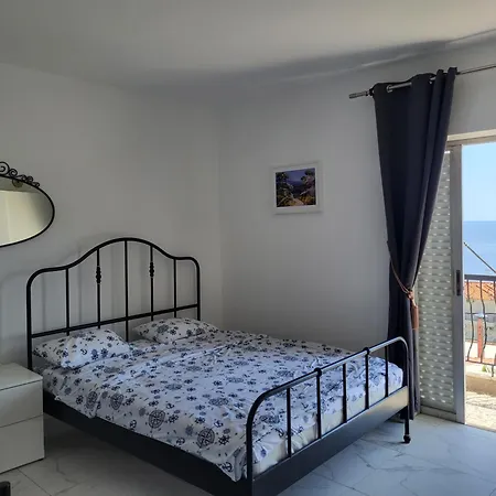 Krstino Apartament *